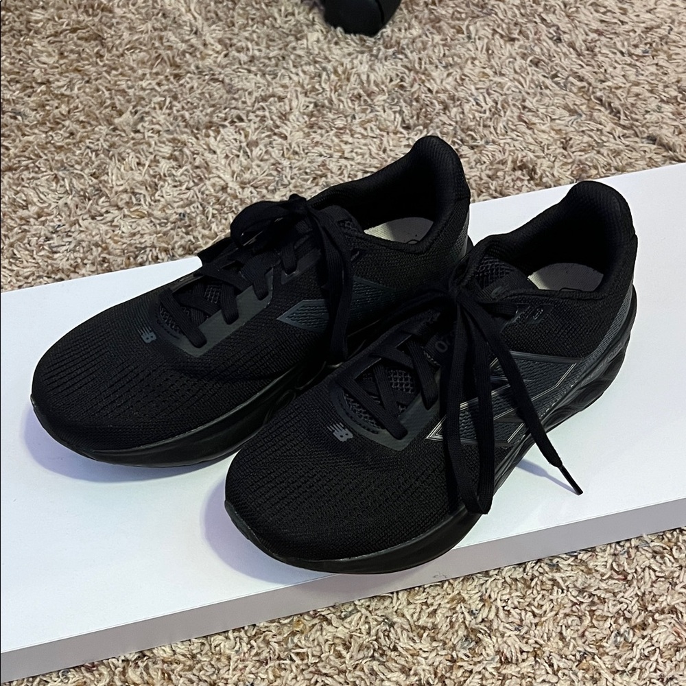 🖤 NB Fresh Foam 520 V9 Running Shoes 🖤
